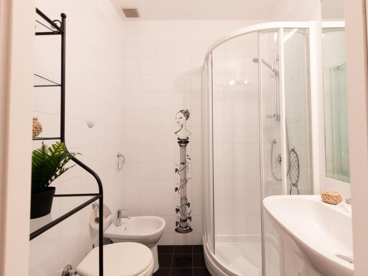 The Best Rent - Lovely One-Bedroom Apartment Near Villa Borghese Roma Ngoại thất bức ảnh