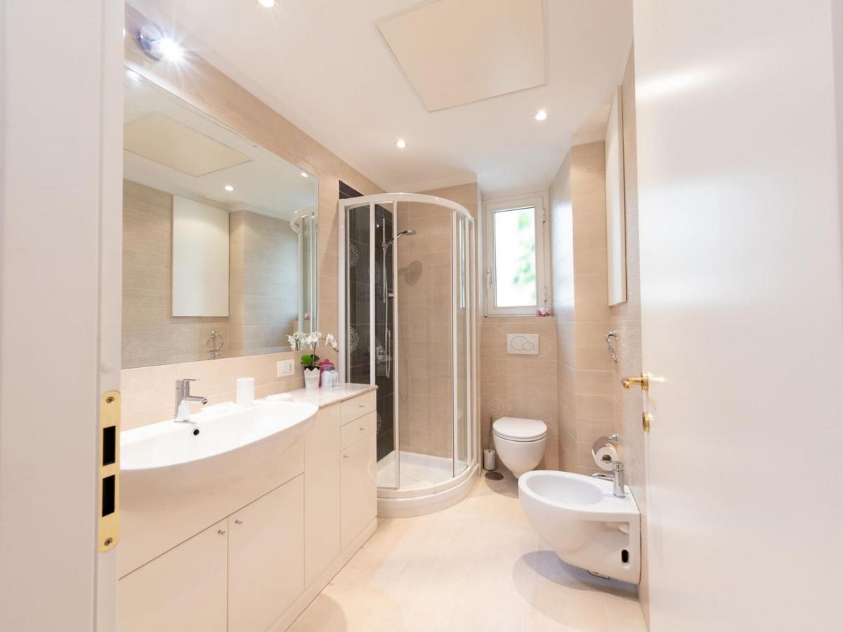 The Best Rent - Lovely One-Bedroom Apartment Near Villa Borghese Roma Ngoại thất bức ảnh
